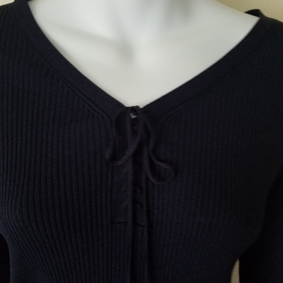 3/$20 Worthington Top - Picture 5 of 6